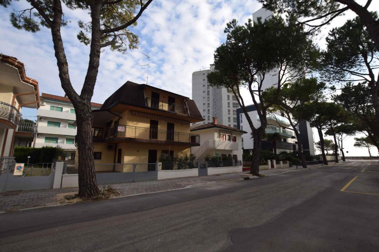 Apartments In Lignano Sabbiadoro 39726 Kültér fotó