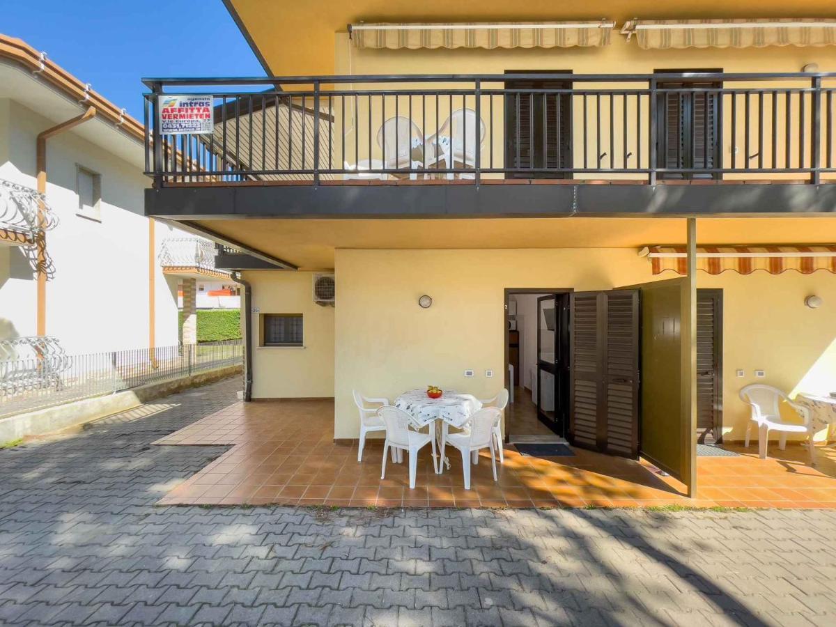 Apartments In Lignano Sabbiadoro 39726 Kültér fotó